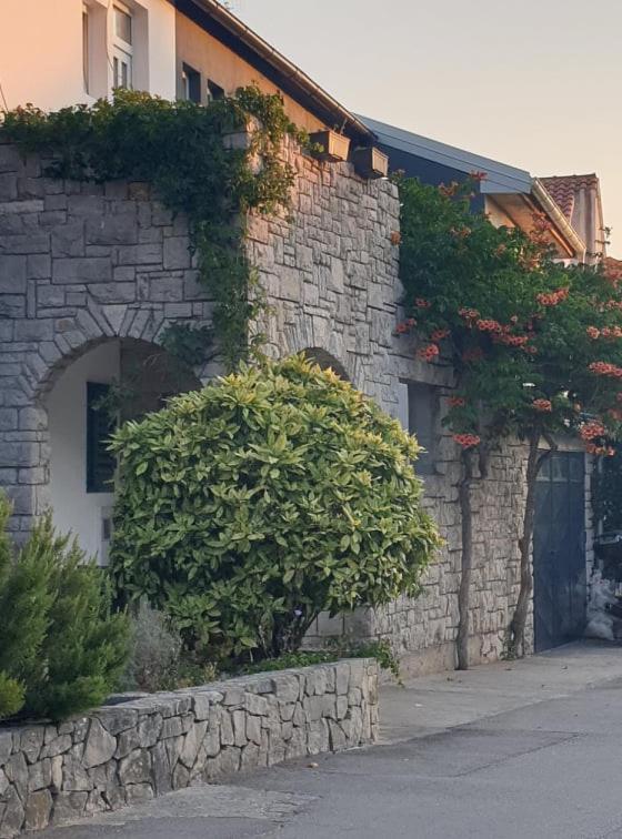 Apartman Pobuk Primošten Zewnętrze zdjęcie