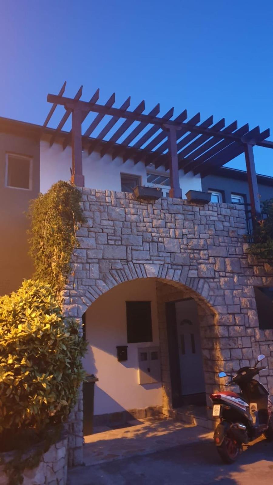 Apartman Pobuk Primošten Zewnętrze zdjęcie